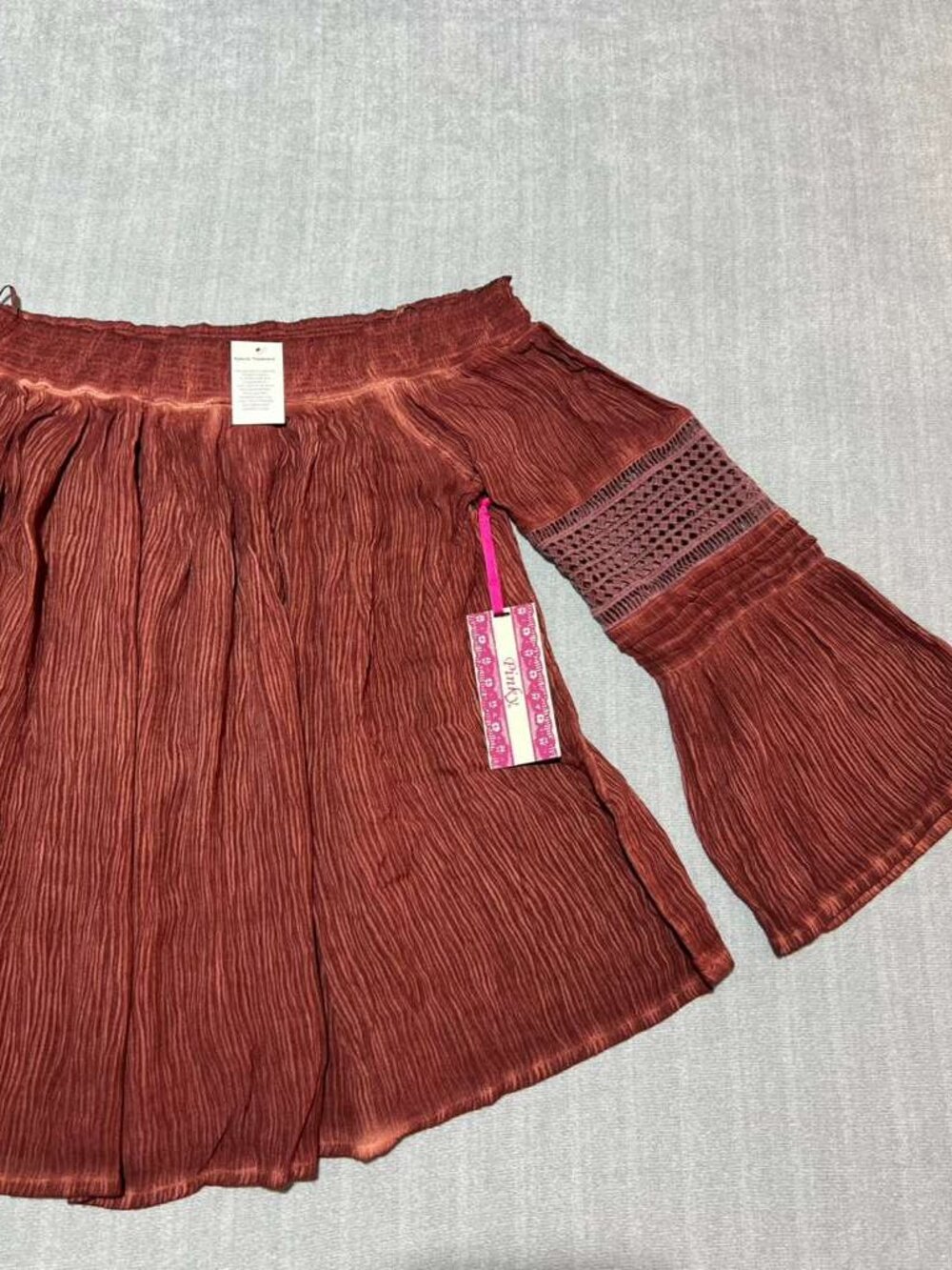 Pinky Boho Off Shoulder Rust Textured Bell Sleeve Blouse L NWT - Picture 3 of 9